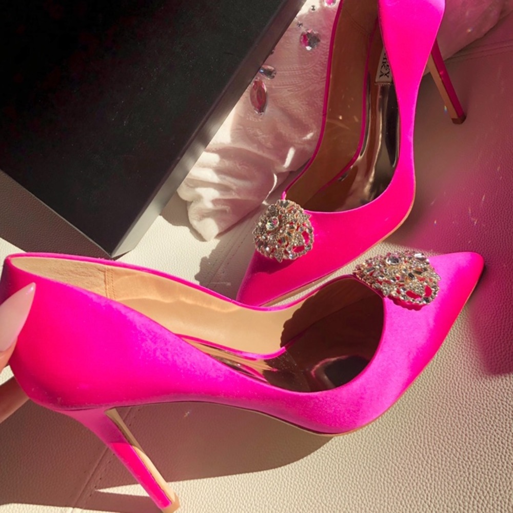 Badgley Mischka Pink Satin Pumps